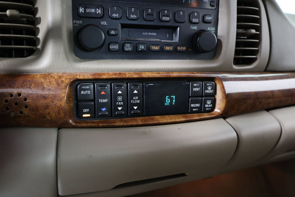 Used 2003 Buick Le Sabre Limited w/ Gran Touring Package image 36