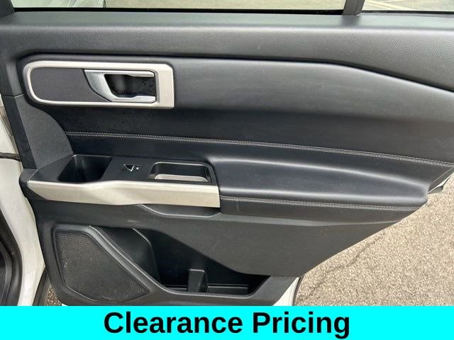 Used 2021 Ford Explorer XLT image 46