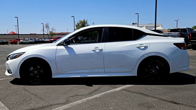 Used 2022 Nissan Sentra SR FWD image 5