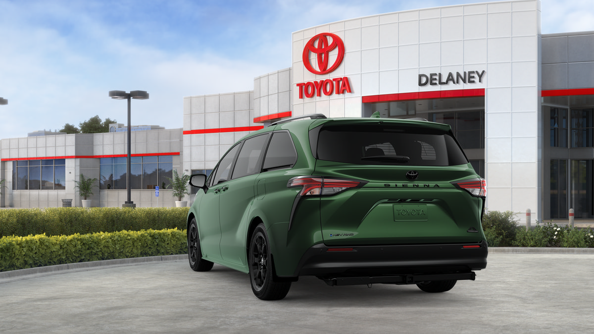 New 2026 Toyota Sienna XLE Woodland Edition AWD/4WD image 9
