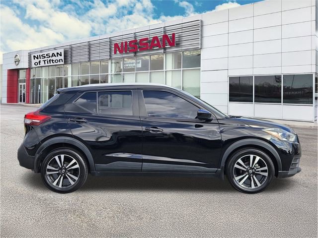 Used 2020 Nissan Kicks SV image 8