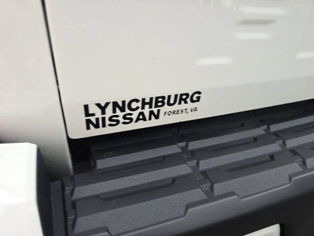 Used 2023 Nissan Frontier SV w/ Technology Package AWD/4WD image 10