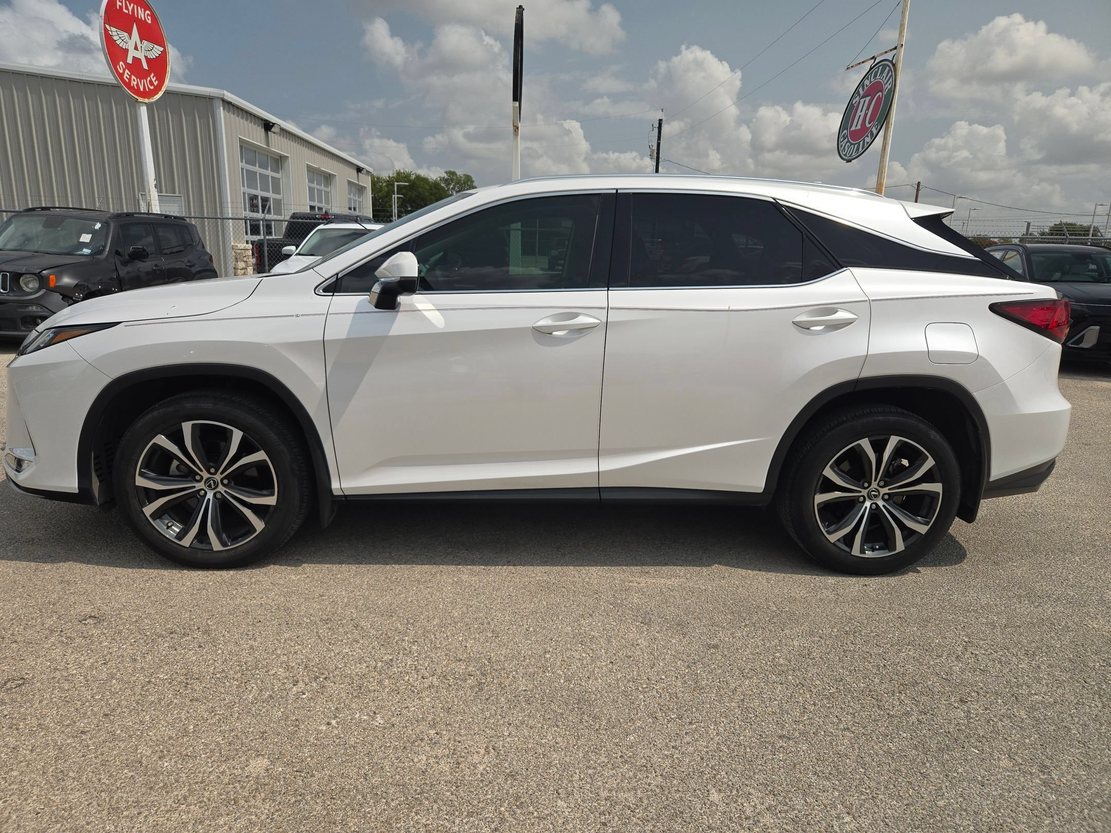 Used 2022 Lexus RX 350 FWD w/ Premium Package image 6