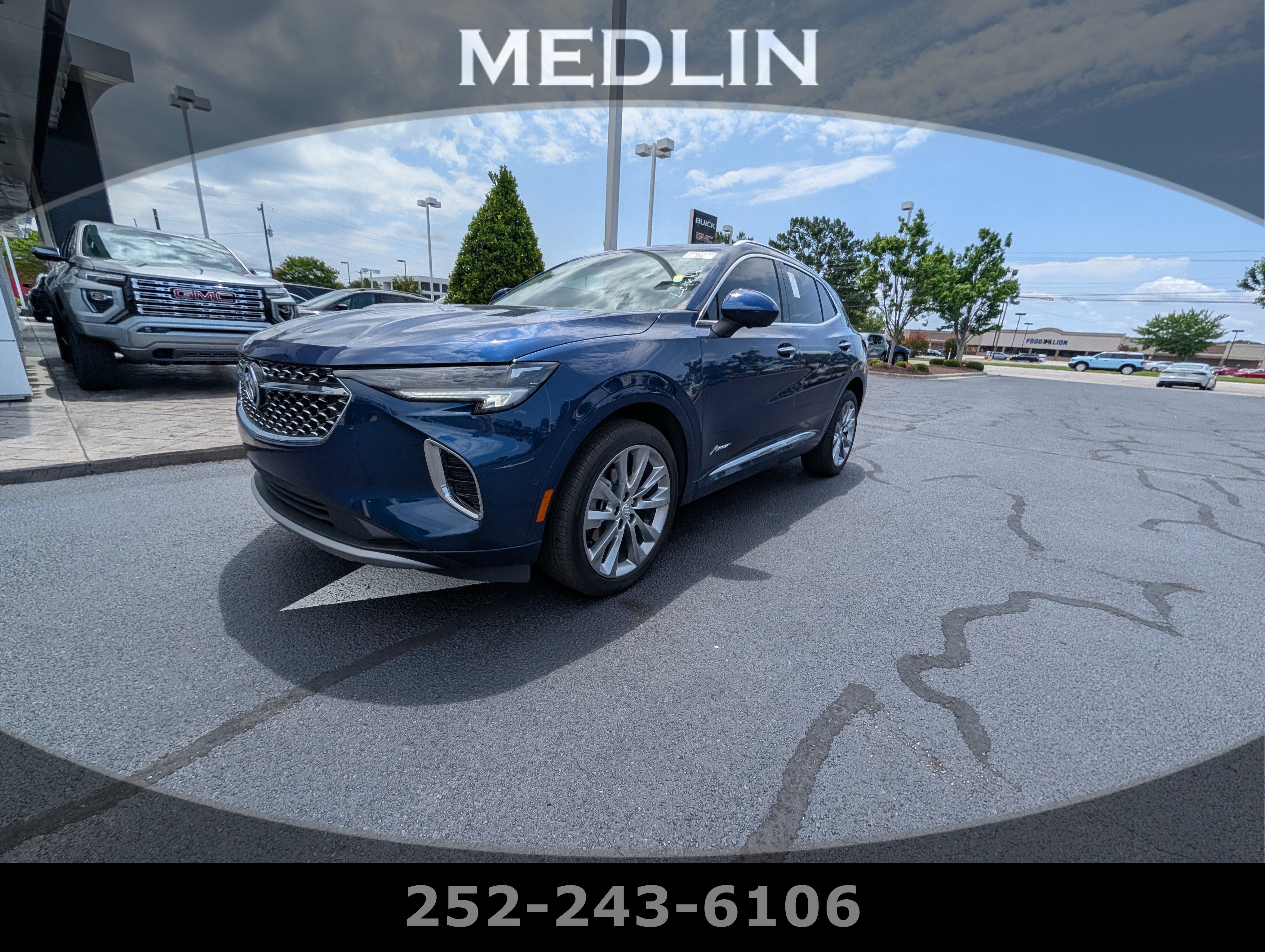 Used 2023 Buick Envision Avenir FWD image 1
