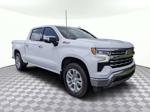 Used 2025 Chevrolet Silverado 1500 LTZ AWD/4WD image 2