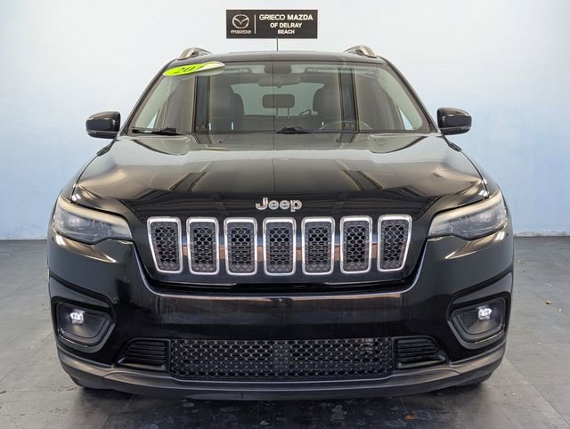Used 2019 Jeep Cherokee Latitude Plus image 2