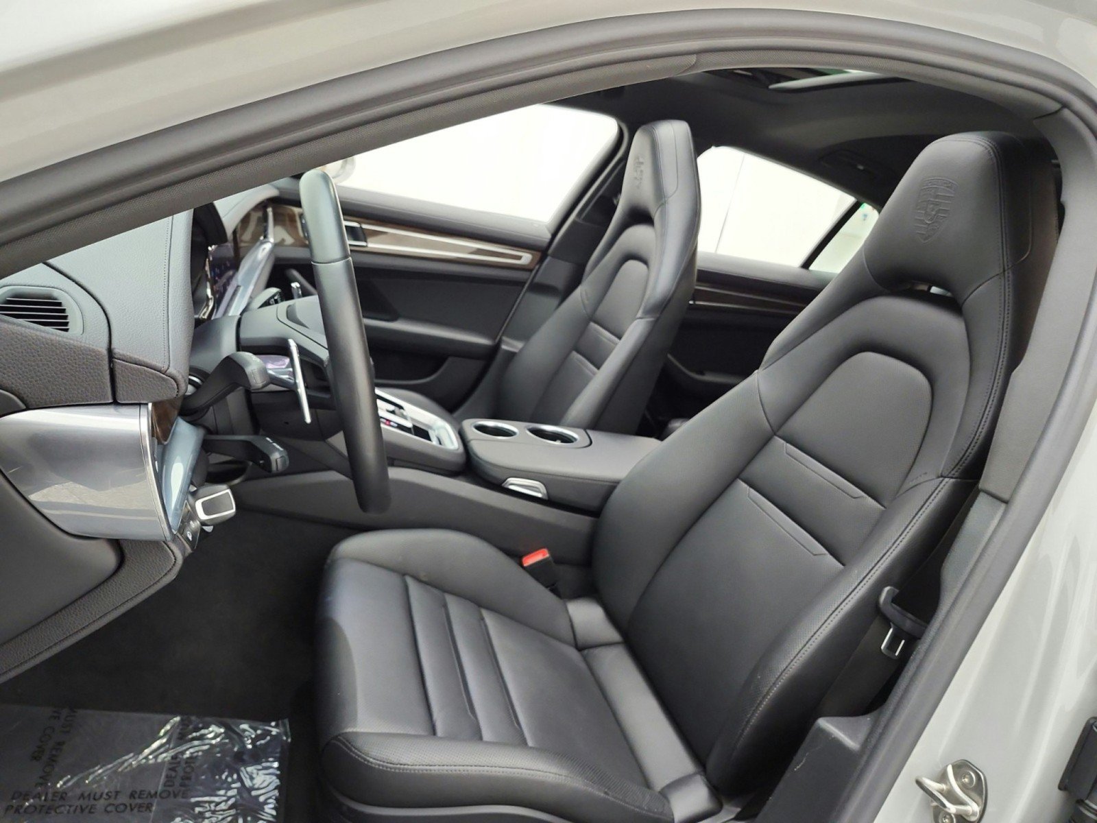 Used 2023 Porsche Panamera Platinum Edition RWD image 10