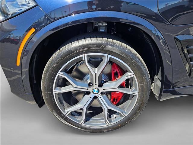 New 2026 BMW X5 xDrive50e w/ M Sport Package AWD/4WD image 10