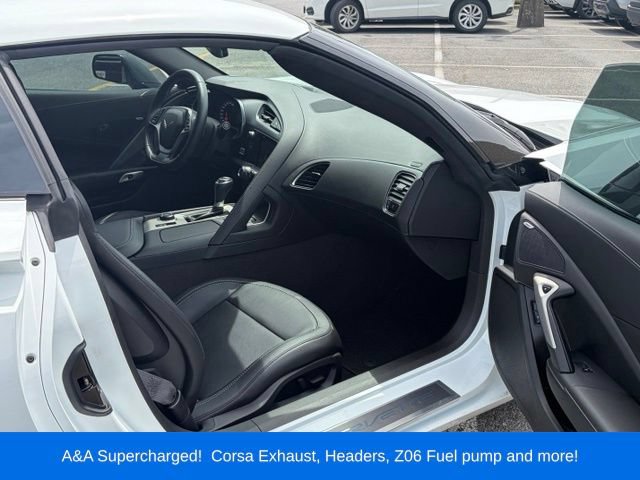 Used 2016 Chevrolet Corvette Stingray Coupe RWD image 28