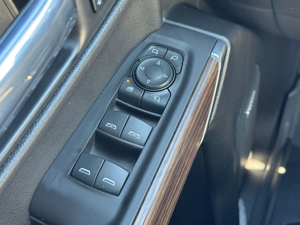 Used 2022 Chevrolet Silverado 1500 High Country w/ Z71 Off-Road Package image 29