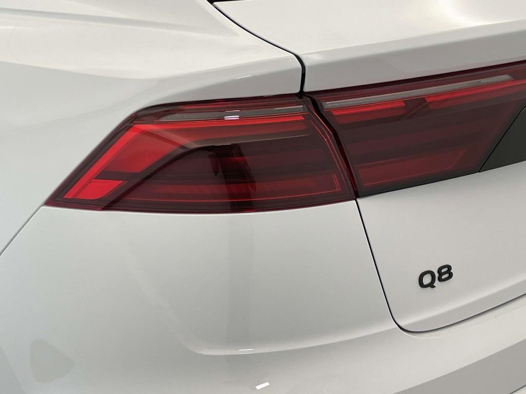 New 2026 Audi Q8 Premium Plus image 16