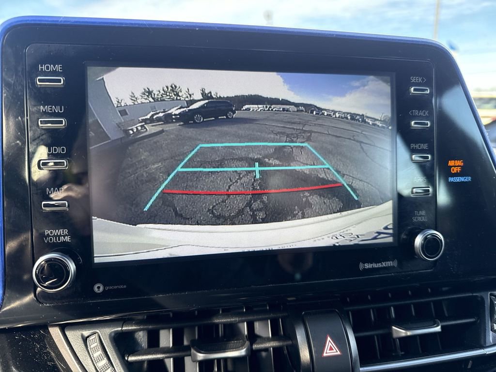 Used 2020 Toyota C-HR XLE FWD image 13