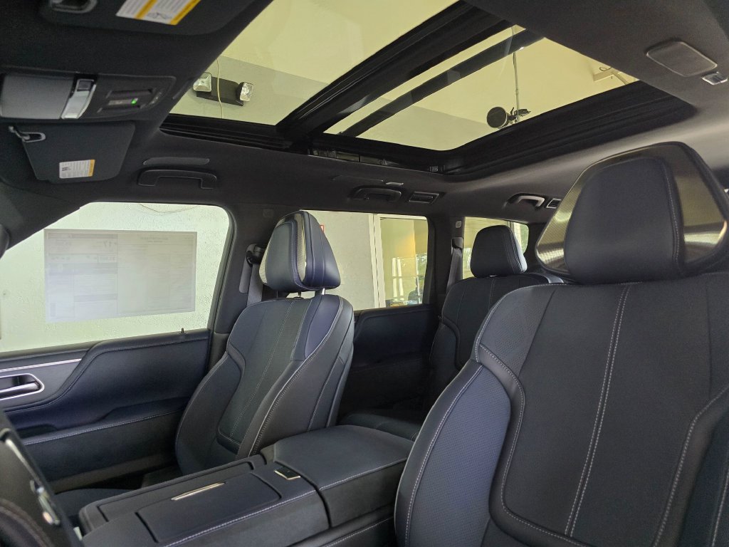 New 2027 INFINITI QX80 Sensory w/ Sport Exterior Package AWD/4WD image 23