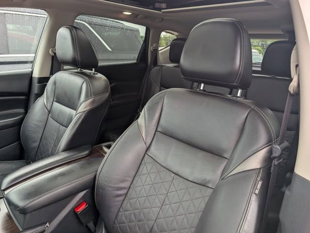 Used 2019 Nissan Murano Platinum w/ Cargo Package FWD image 10