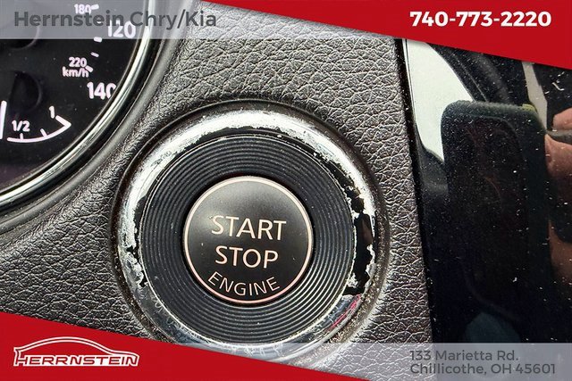 Used 2016 Nissan Rogue SL w/ SL Premium Package image 13