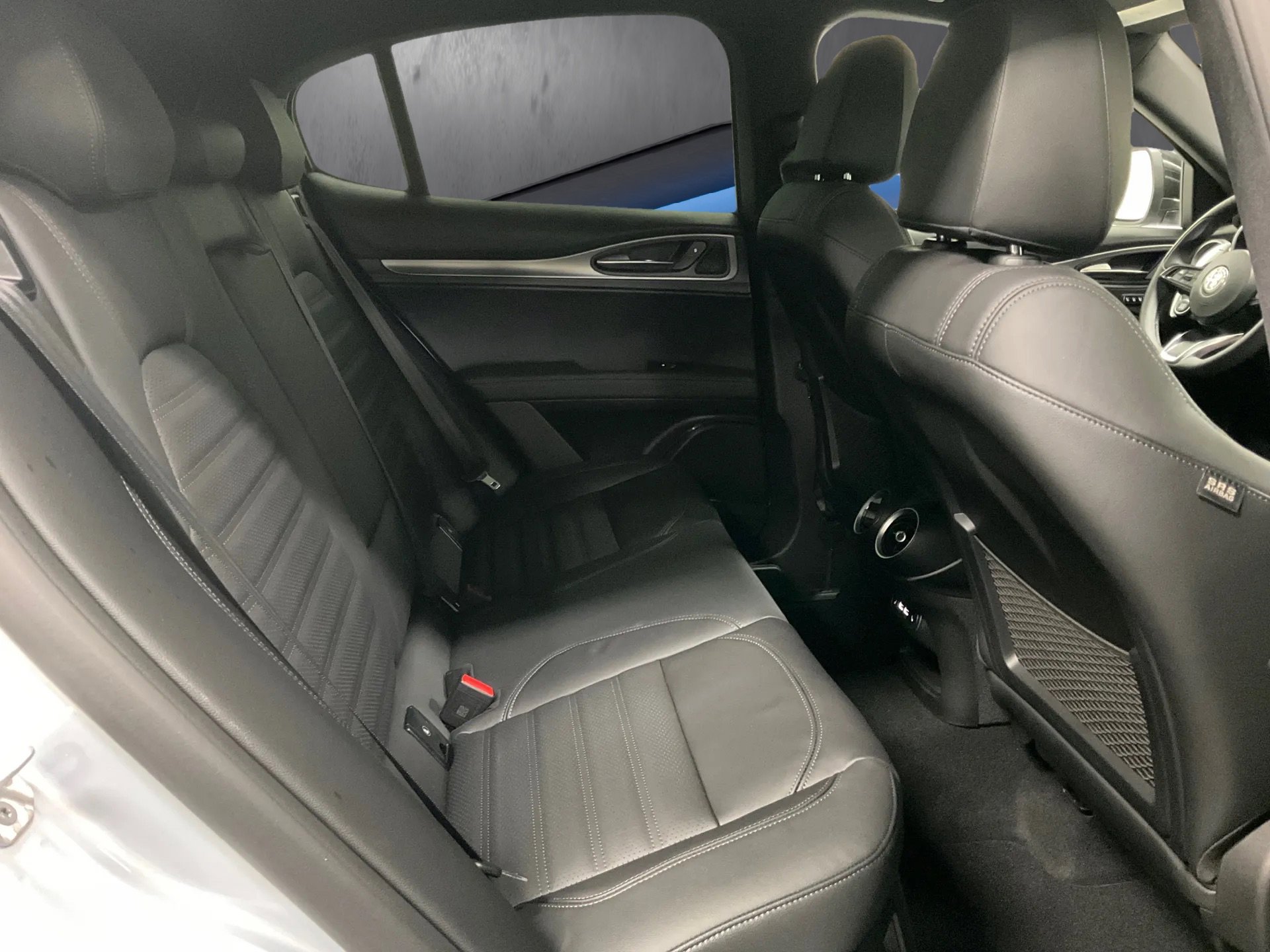 New 2025 Alfa Romeo Stelvio Sprint w/ Veloce Package image 12