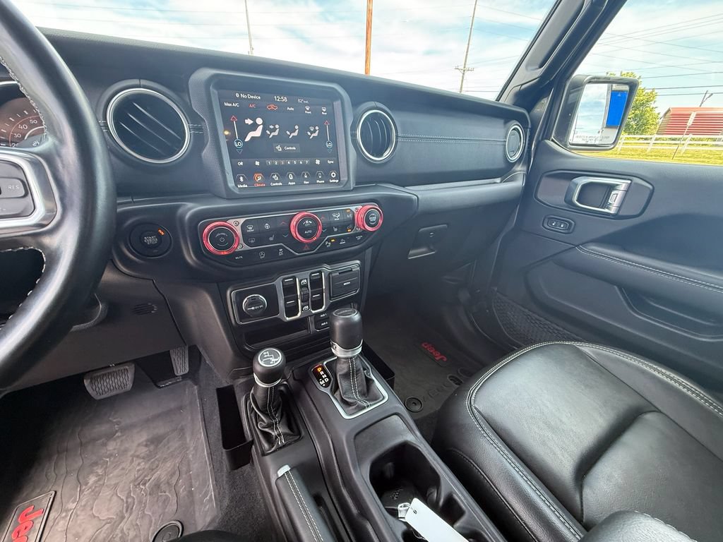 Used 2022 Jeep Gladiator Overland w/ Popular Equipment Package AWD/4WD image 15