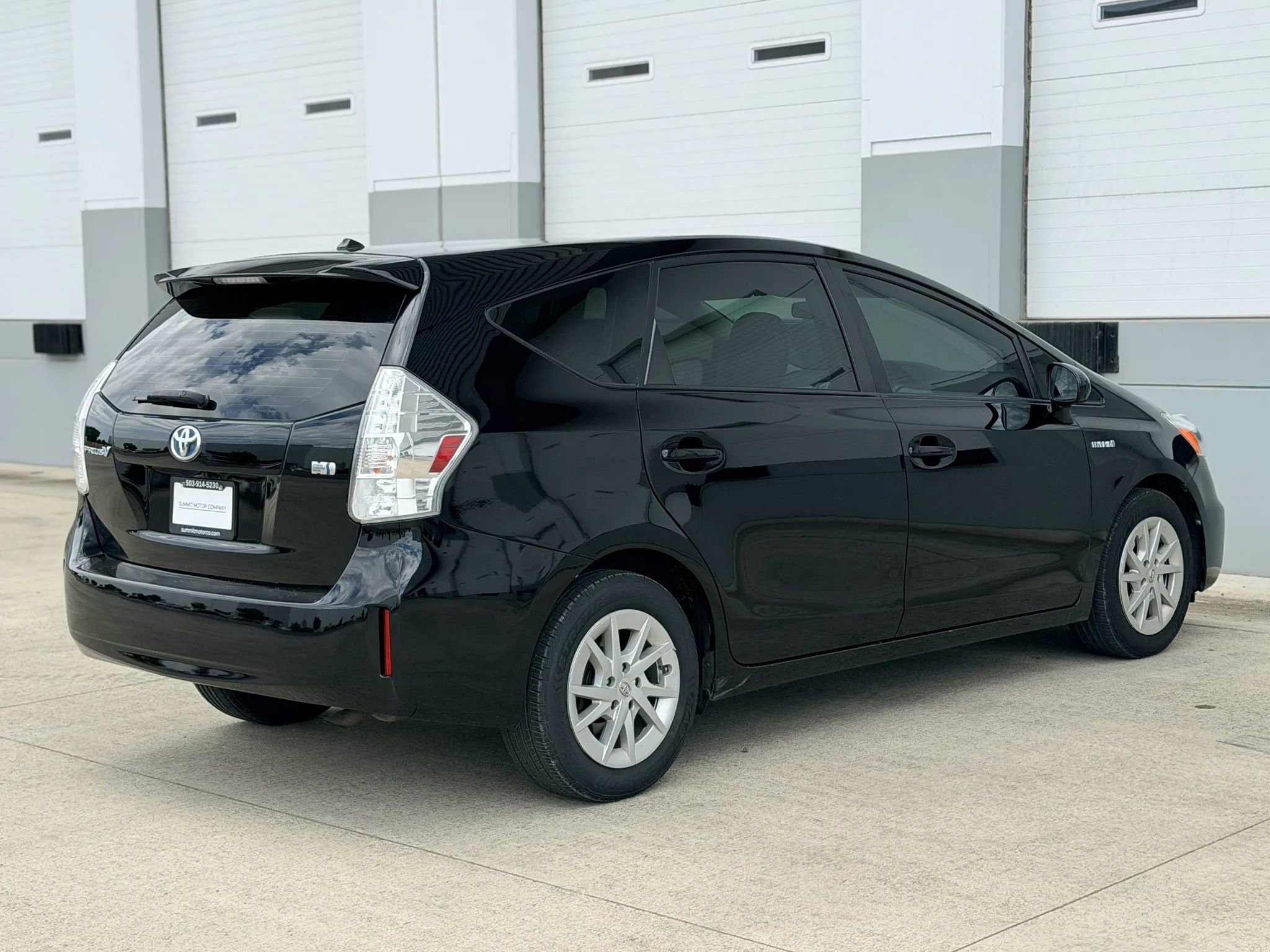 Used 2012 Toyota Prius V Two FWD image 5