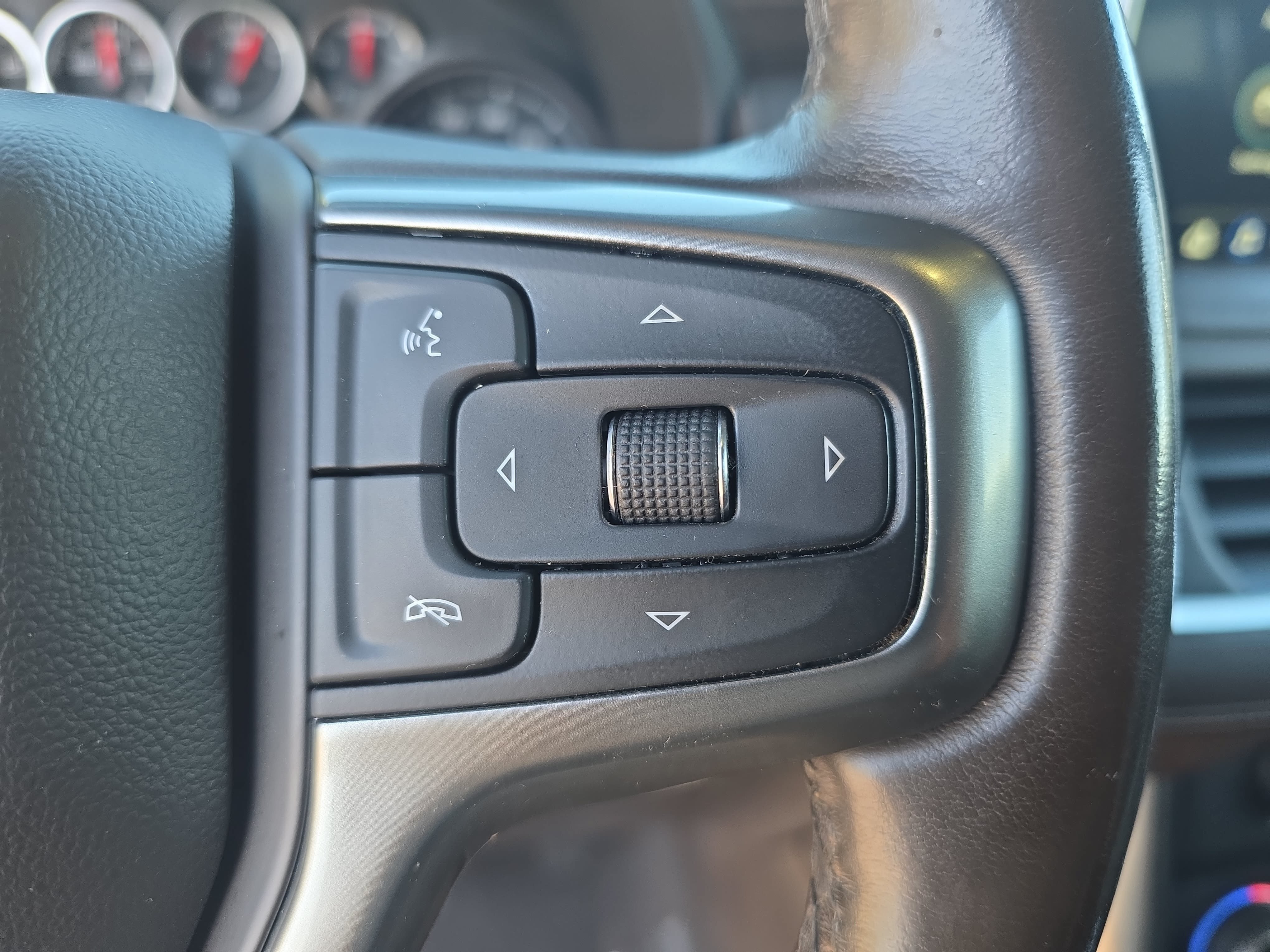 Used 2021 Chevrolet Tahoe LT AWD/4WD image 20