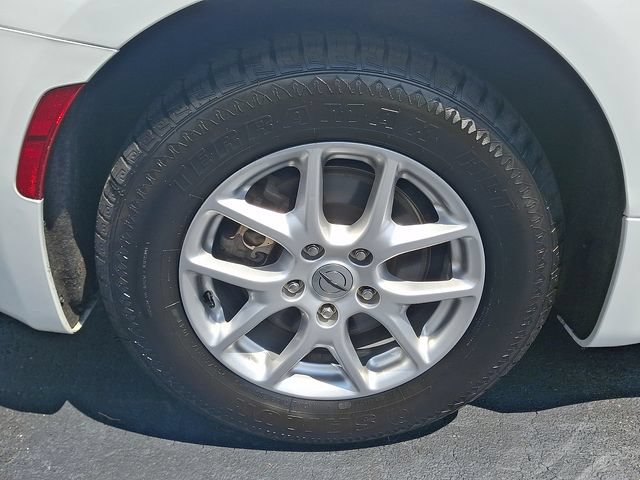 Used 2024 Chrysler Pacifica Touring-L FWD image 8