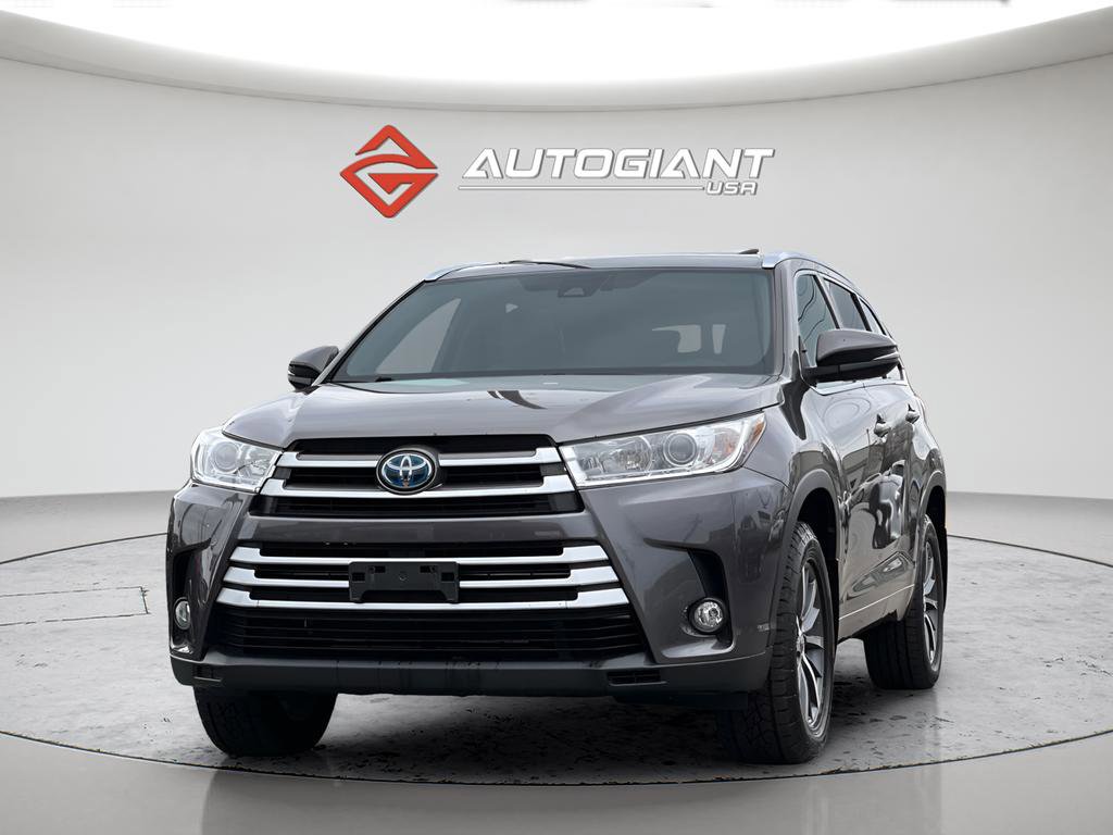 Used 2018 Toyota Highlander XLE image 12