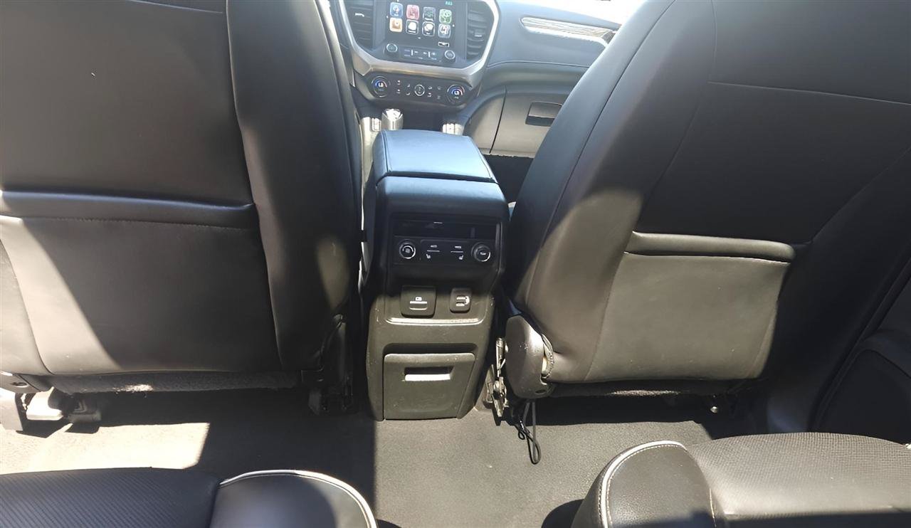 Used 2017 GMC Acadia Denali w/ Technology Package AWD/4WD image 26