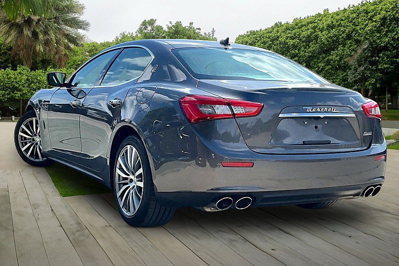 Used 2016 Maserati Ghibli RWD image 9