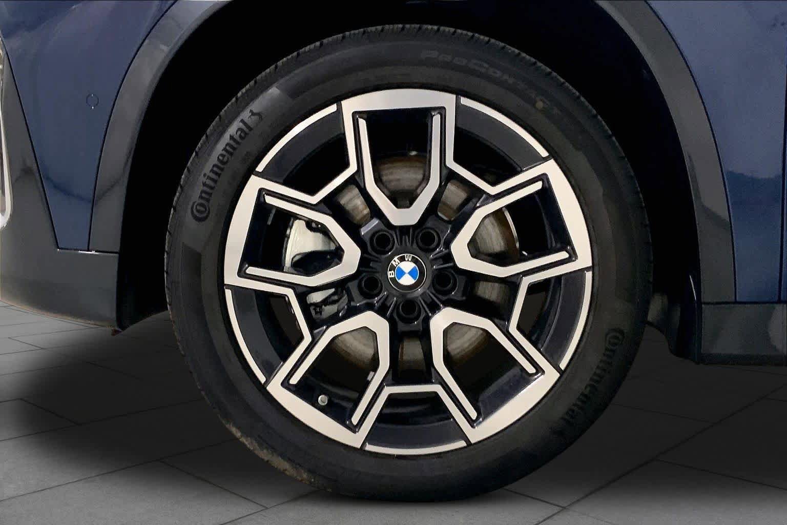 New 2026 BMW X1 xDrive28i w/ Technology Package AWD/4WD image 11