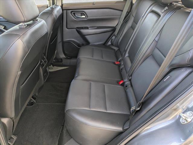 Used 2022 Nissan Rogue SV w/ SV Premium Package AWD/4WD image 15