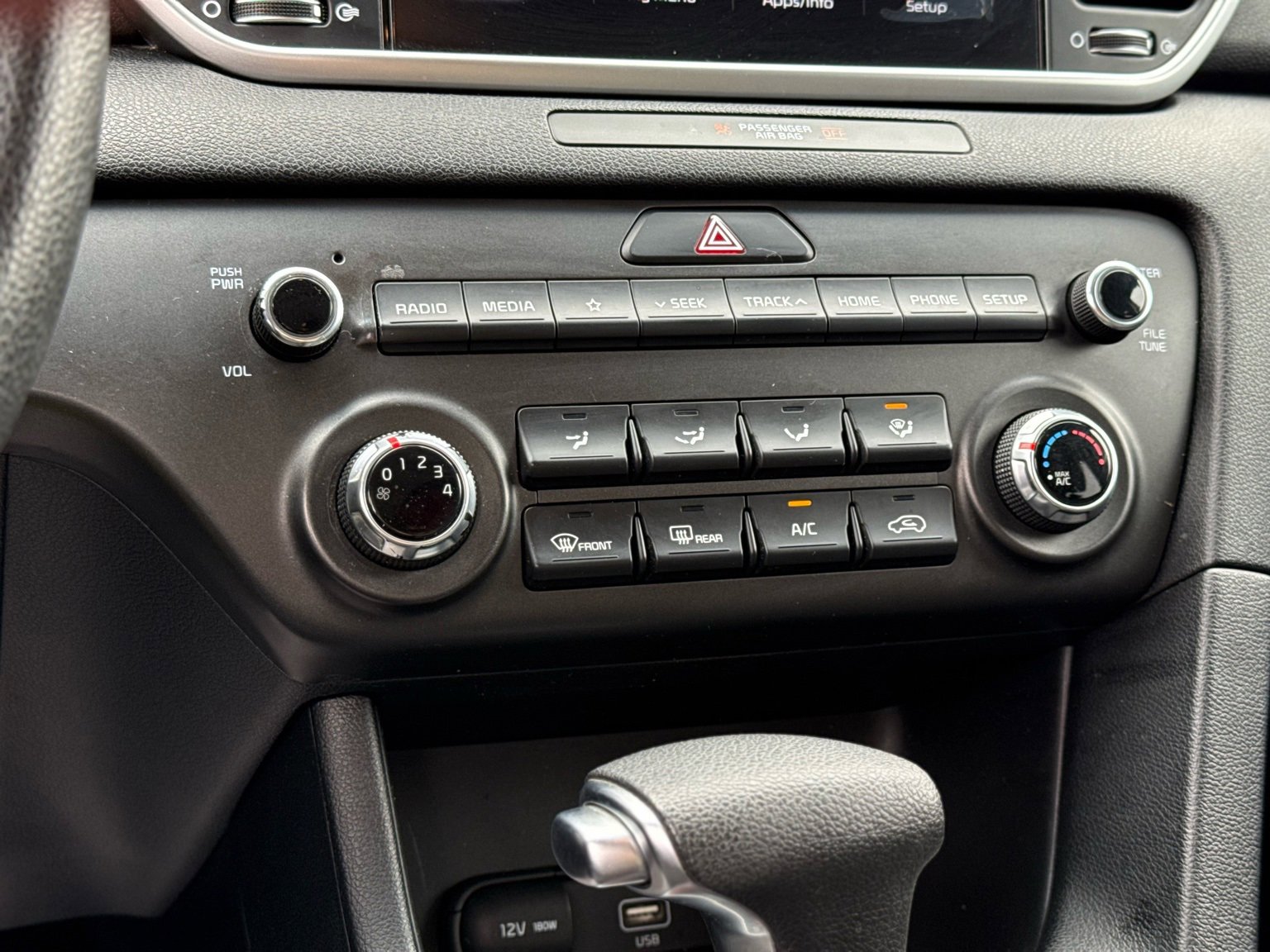 Used 2020 Kia Sportage LX image 21