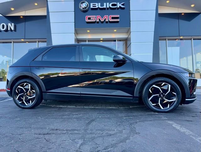 Used 2023 Hyundai Ioniq 5 SEL image 1