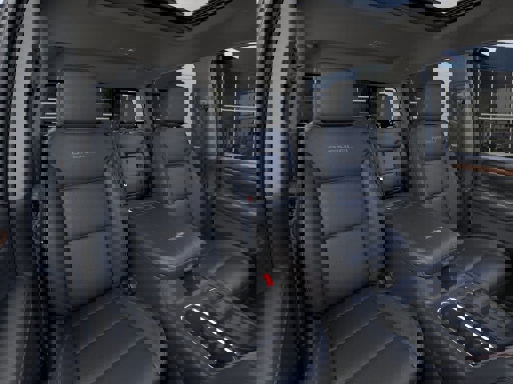 New 2026 GMC Sierra 2500 Denali w/ Denali Reserve Package image 17