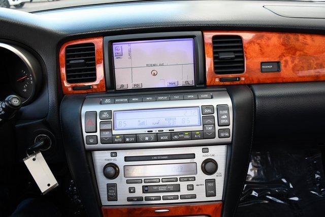 Used 2004 Lexus SC 430 Convertible image 13