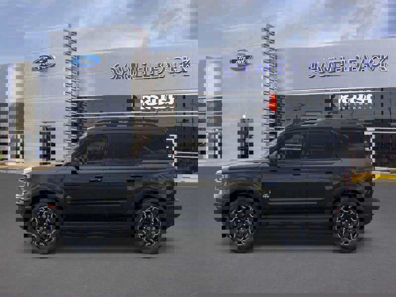 New 2025 Ford Bronco Sport Outer Banks image 3