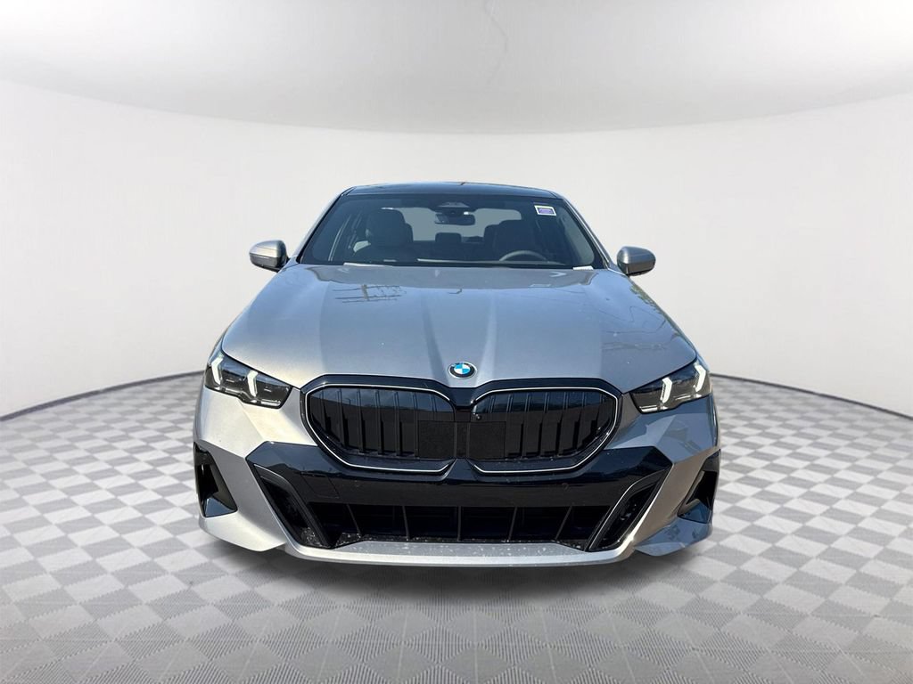 New 2026 BMW 530i xDrive w/ Executive Package AWD/4WD image 2