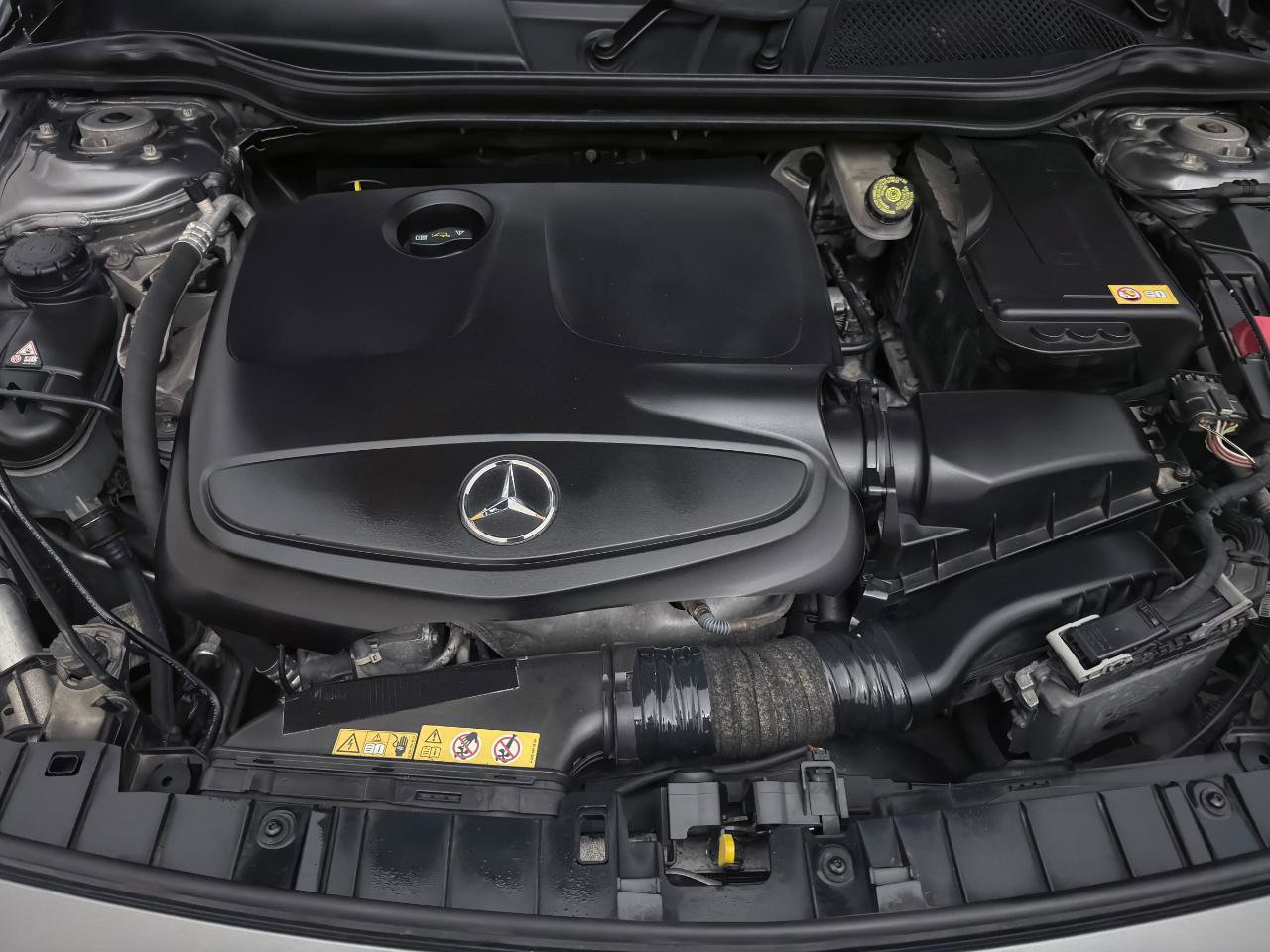 Used 2015 Mercedes-Benz GLA 250 4MATIC image 38