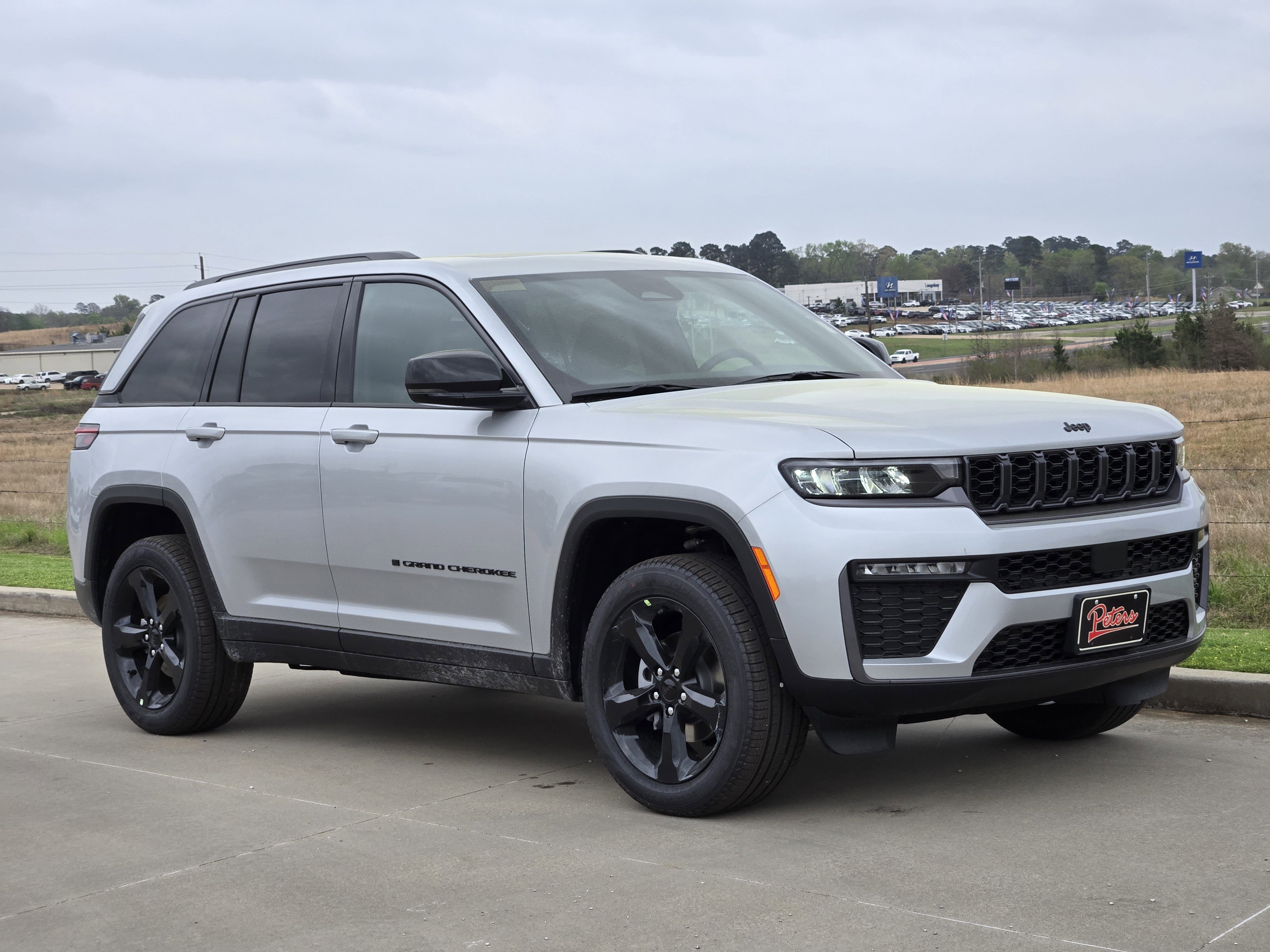 New 2026 Jeep Grand Cherokee Limited w/ Limited Altitude Package RWD image 1