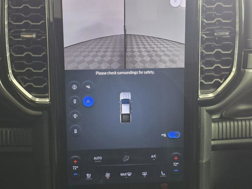 Used 2025 Ford Ranger Lariat w/ Chrome Accent Package image 42