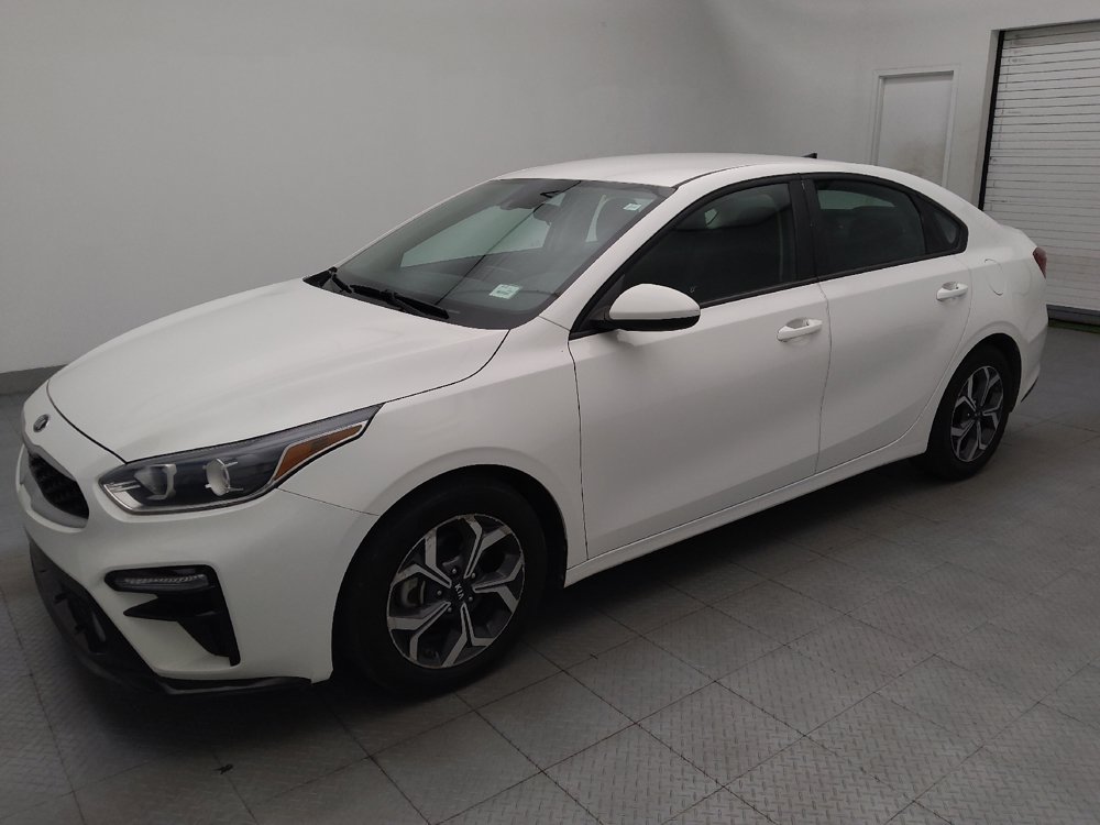 Used 2020 Kia Forte LXS FWD image 2
