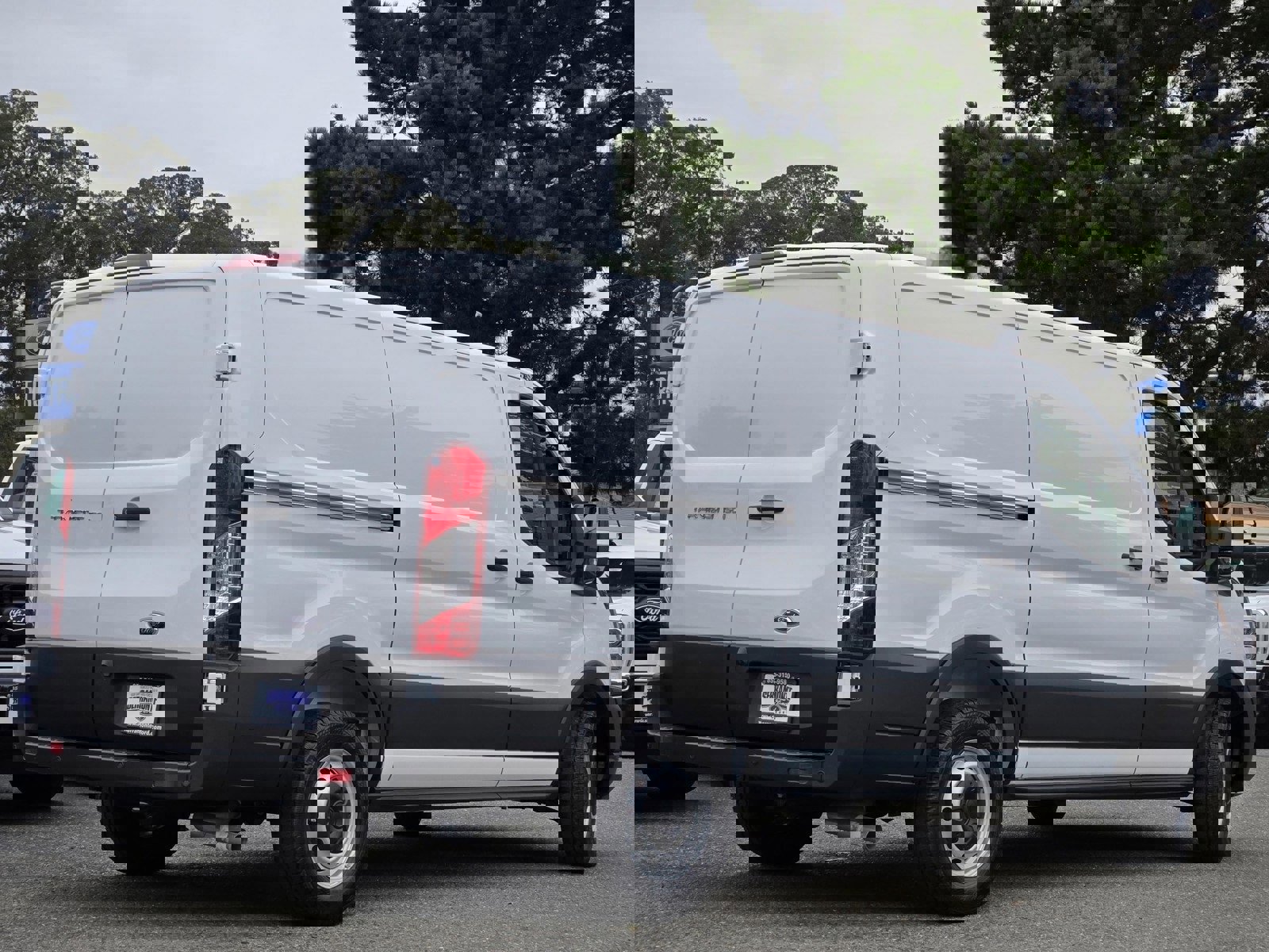 New 2025 Ford Transit 150 Low Roof image 4