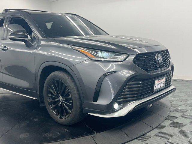 Certified 2023 Toyota Highlander XSE image 6