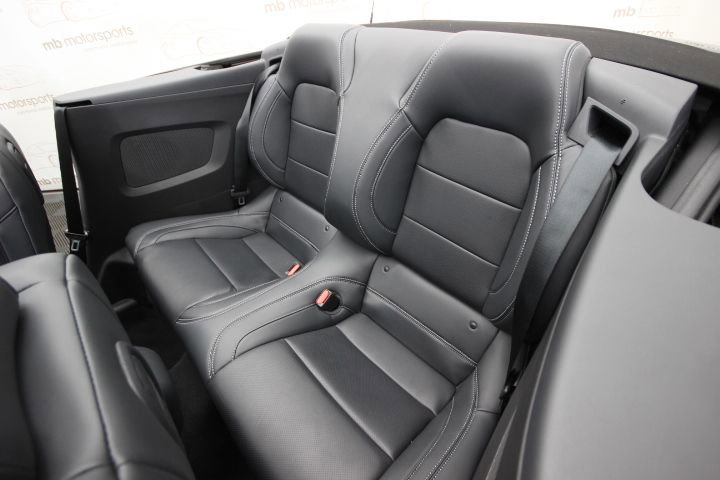 Used 2025 Ford Mustang Premium image 39