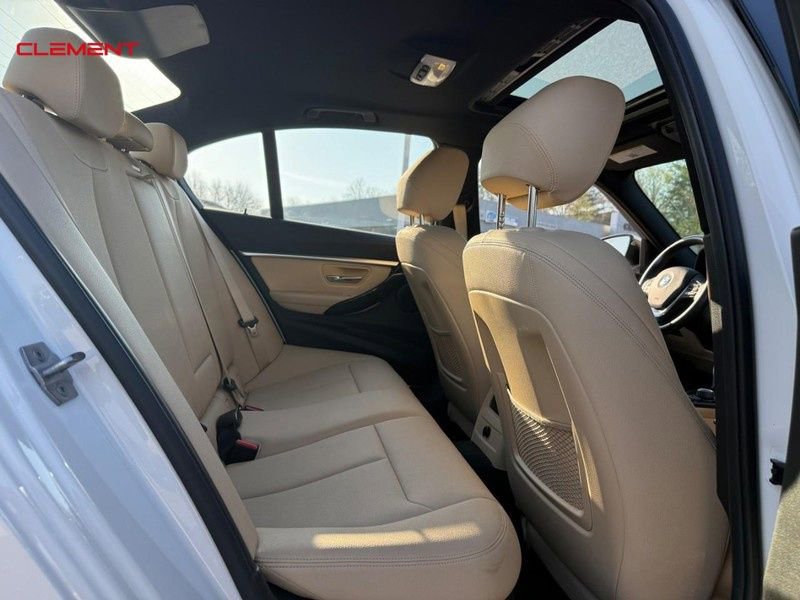 Used 2018 BMW 330i Sedan image 12
