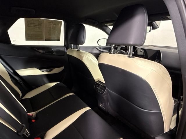 Used 2022 Lexus NX 250 FWD w/ Towing Package (2000 Lbs) image 29