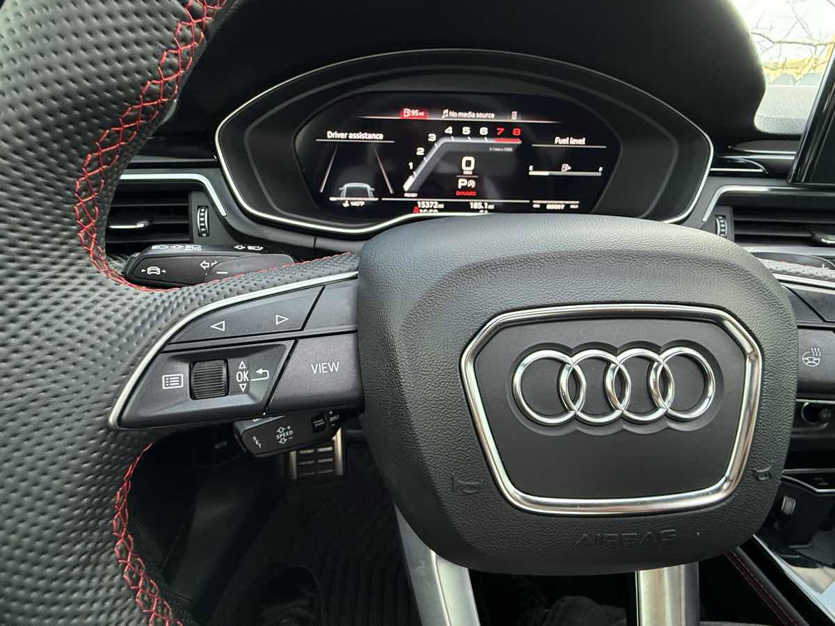 Used 2023 Audi S5 Premium Plus w/ Premium Plus image 32