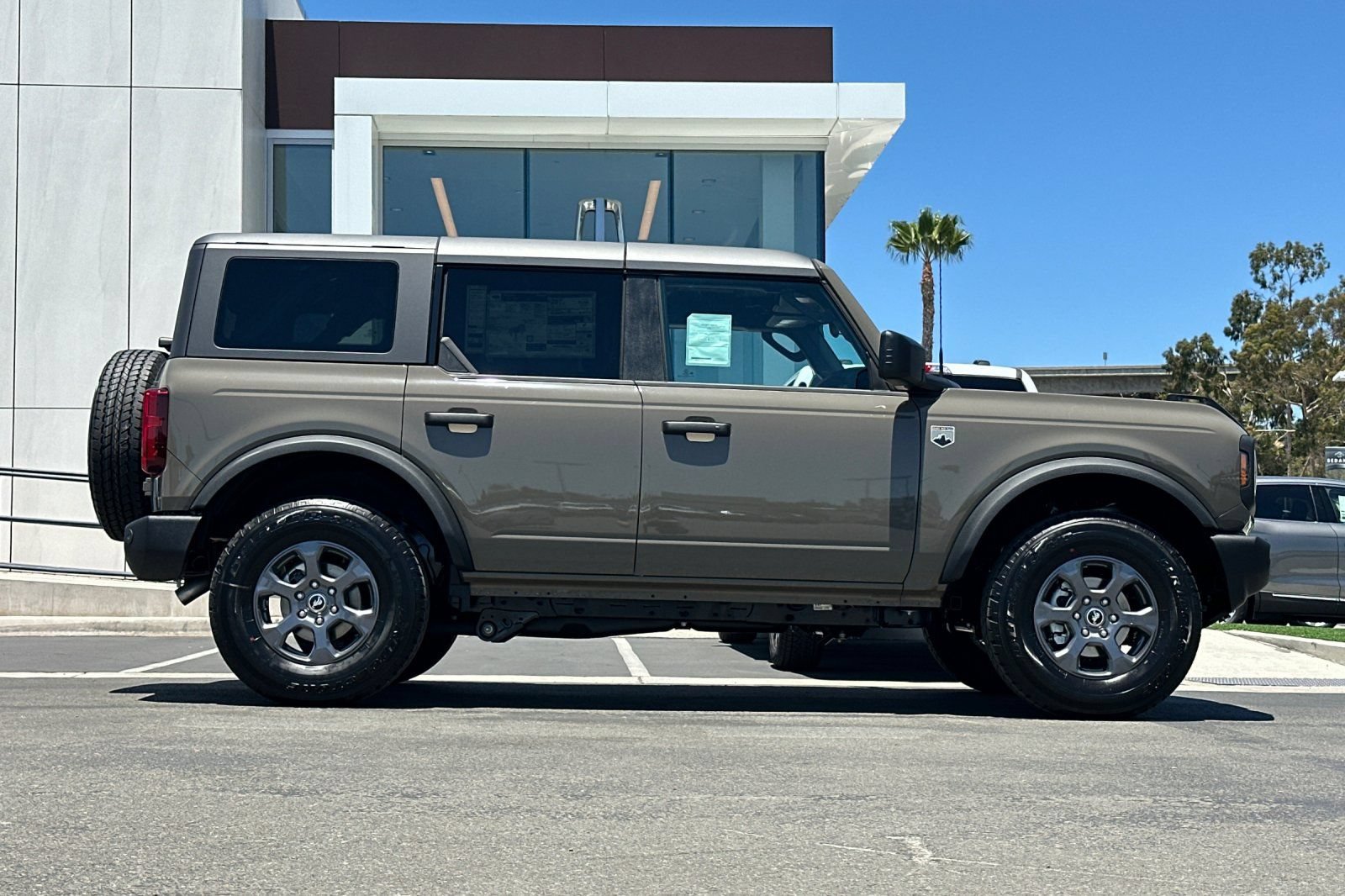 New 2026 Ford Bronco Big Bend AWD/4WD image 2
