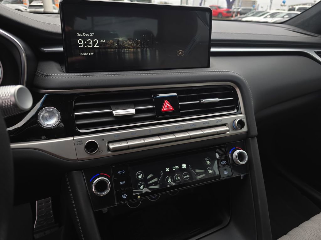 Used 2025 Genesis G70 3.3T Advanced w/ Sport Prestige Package image 20