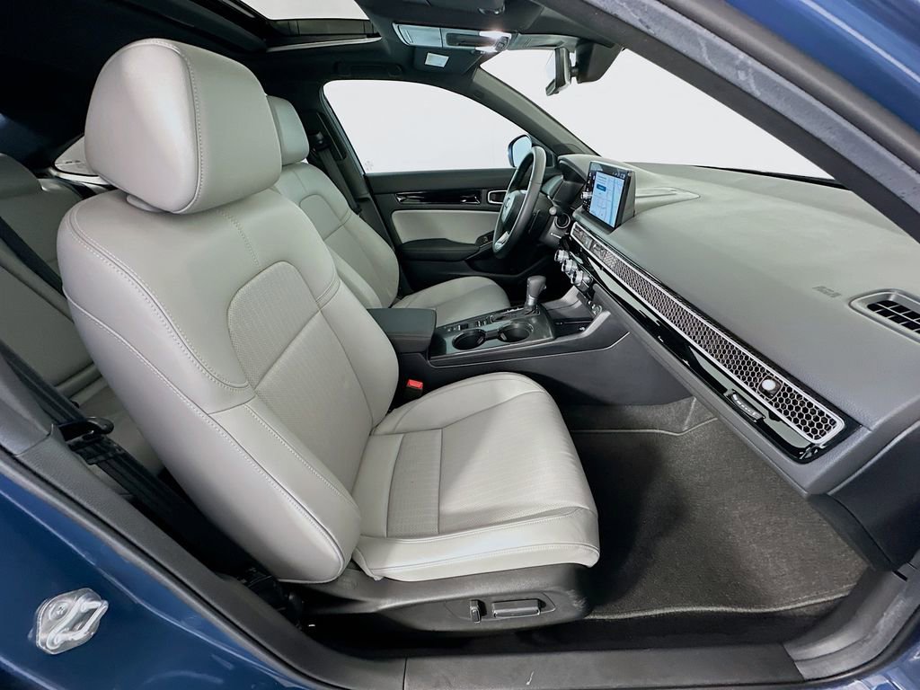 Certified 2025 Honda Civic Sport image 28