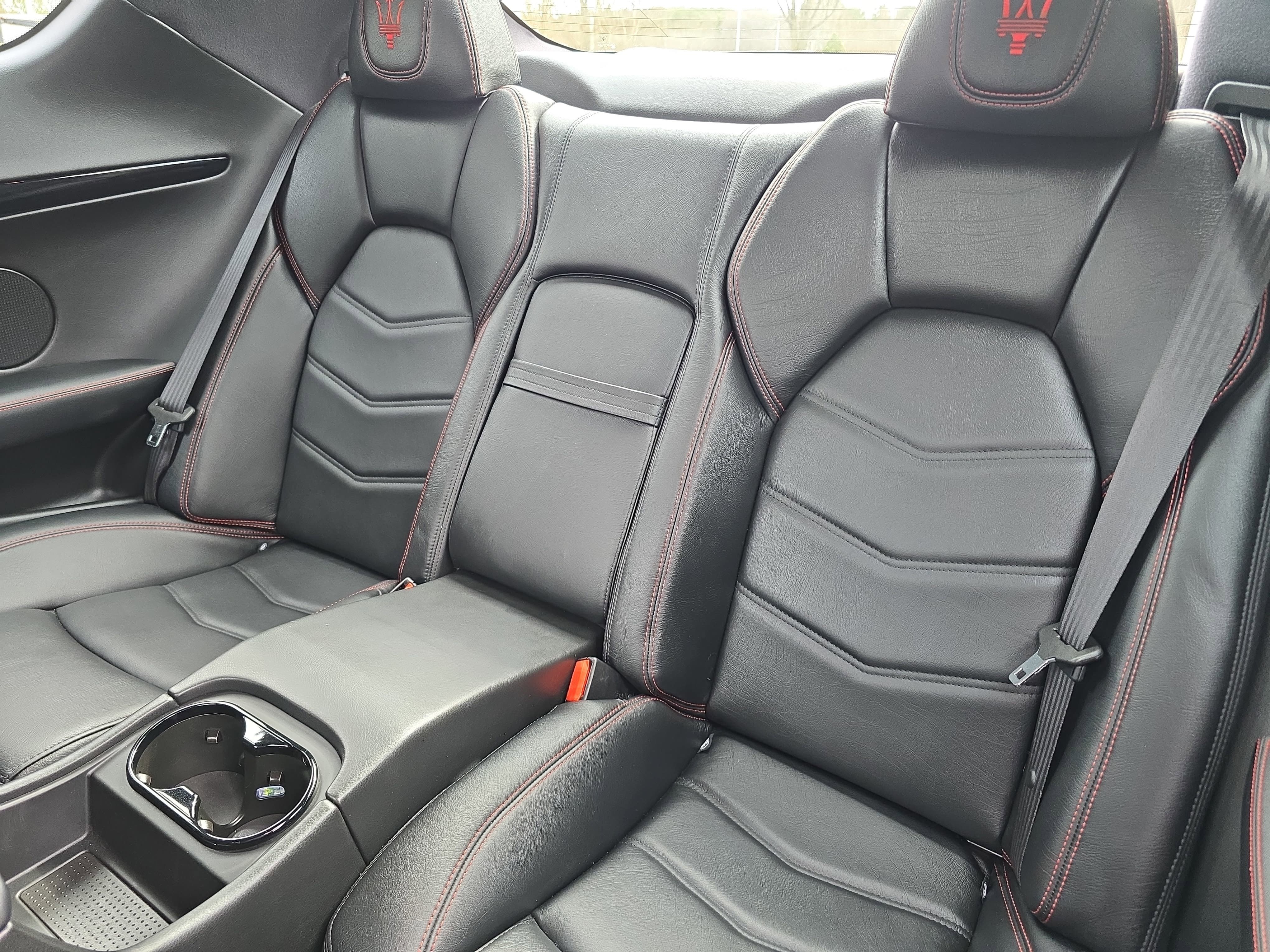 Used 2018 Maserati GranTurismo Sport RWD image 13