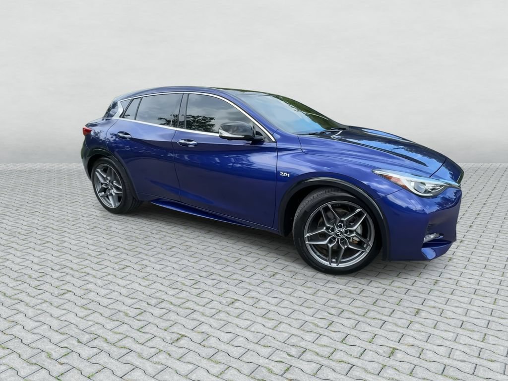 Certified 2018 INFINITI QX30 Sport w/ Sport Leather Package FWD image 9